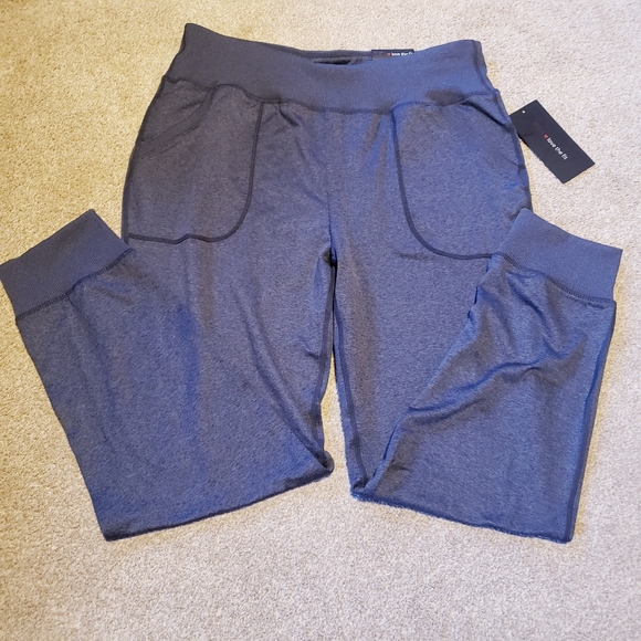 intro. Pants - Intro ♥️ love the fit Zoe Joggers